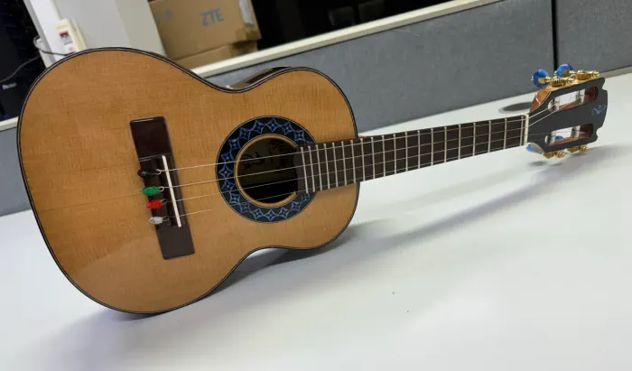 Cavaquinho Jacarandá - Luthier Marinho