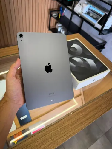 iPad Air 5 64gb M1 com caixa (Anápolis)
