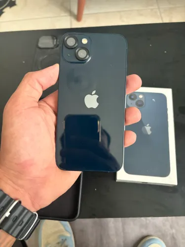 iPhone 13