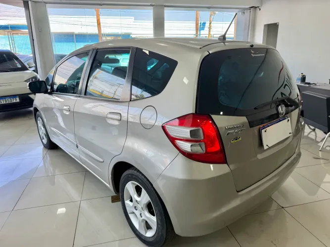 Honda Fit LX 1.4/ 1.4 Flex 8v/16v 5P Mec. 2009