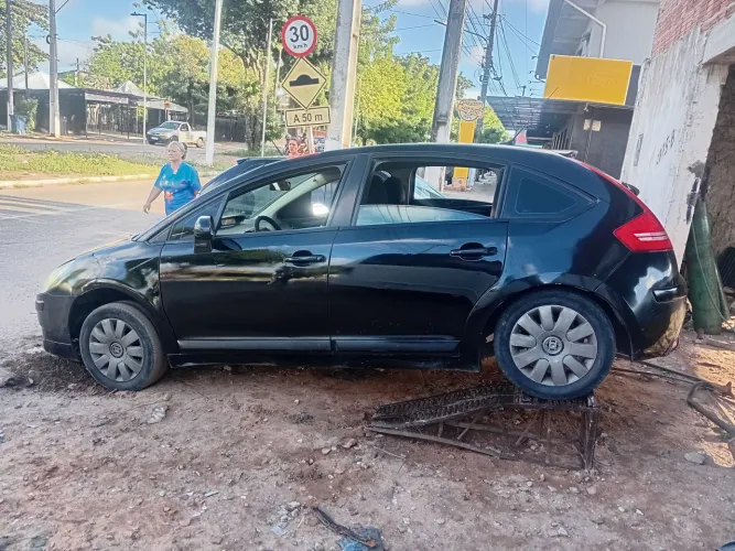 Citroen C4 GLX 1.6 Flex 16V 5P Mec. 2010