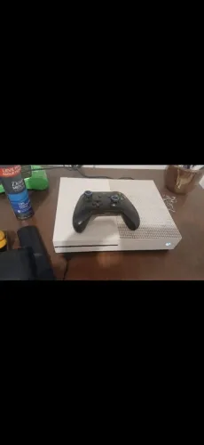 Xbox onde s com 50 jogoa