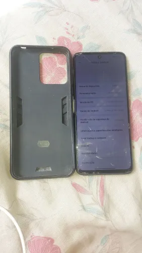 Celular Note 12, usado R$ 750