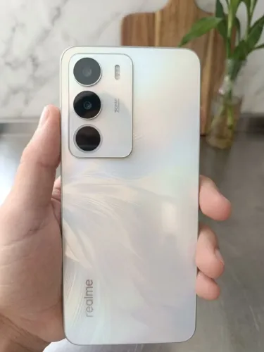 Estou vendendo esse celular para ganhar uma grana