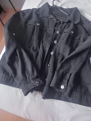 Vende jaqueta paguei 360 vendo por 150