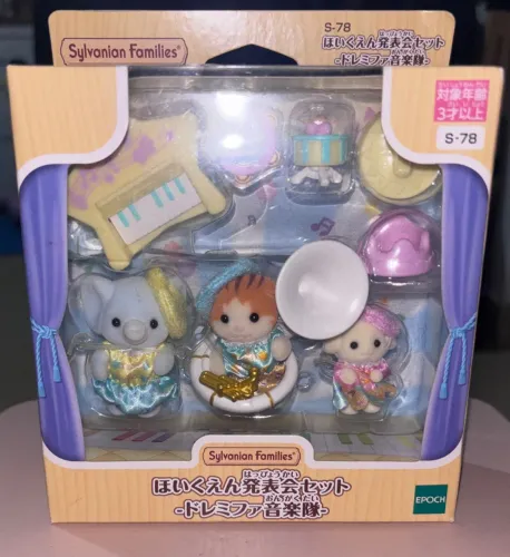 Sylvanian families bandinha de bebês novo