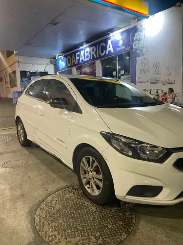 Chevrolet Onix Hatch Advantage 1.4 8V Flex Aut. 4P 2019