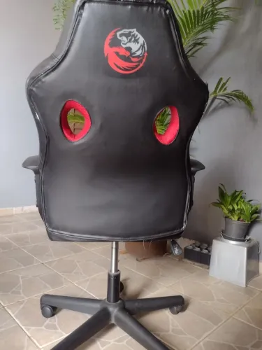 Cadeira Gamer PCYes Mad Racer STI Master.
