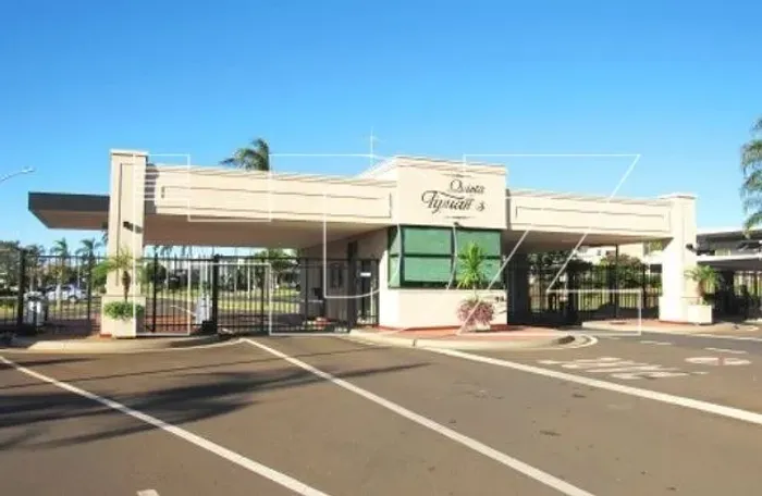 Dois lotes contíguos Quinta das Tipuanas