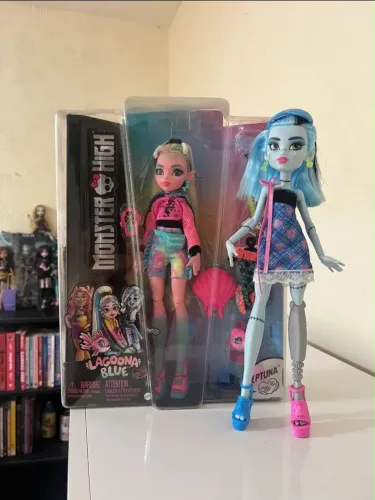 boneca monster high lagoona blue básica