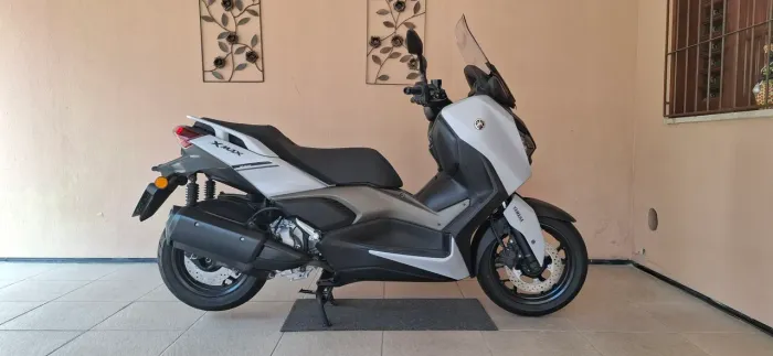 Yamaha XMax 2025 250cc