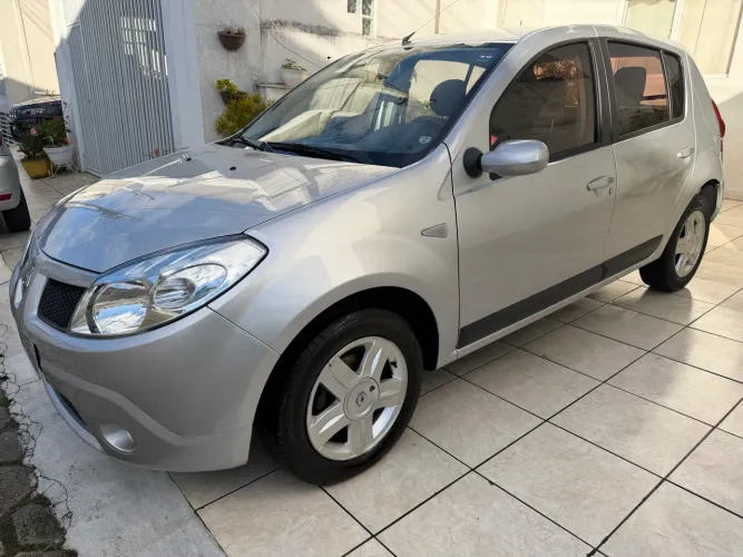 Renault Sandero Privilège Hi-flex 1.6 16V 5P 2009