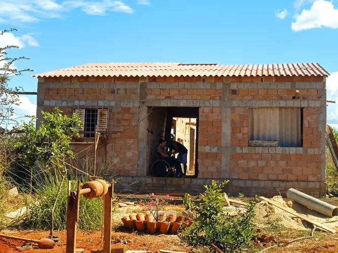 TROCO LOTE NO CONDOMÍNIO CONTAGEM PELA CASA NA CIDADE