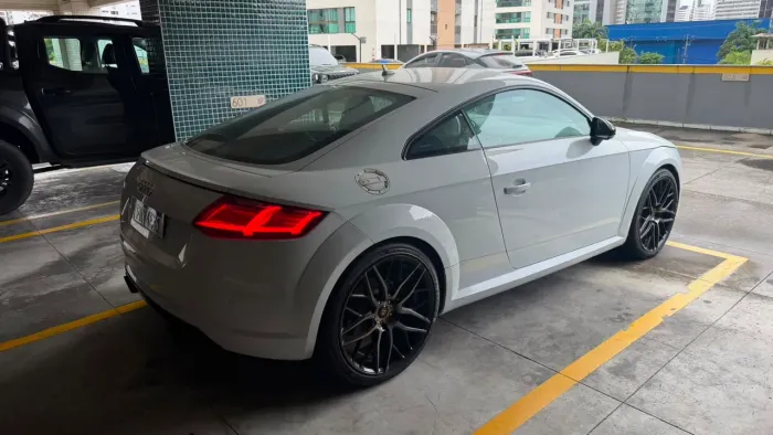 Audi TT 2.0 16V TFSI S-tronic 2015