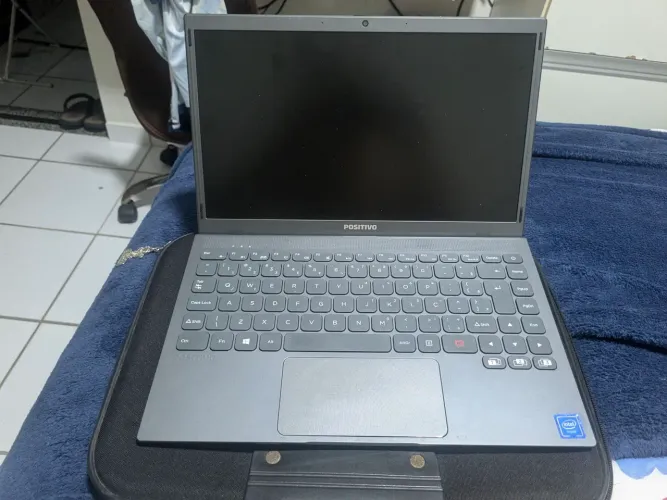 Carcaça (Tela - Teclado - Touchpad)