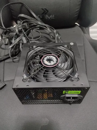 Fonte Gamer Gamemax GP750