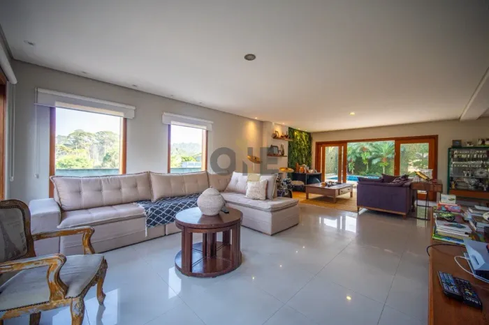 Casa com 3 dormitórios, sendo 3 suítes para venda - Granja Viana - Carapicuíba -SP