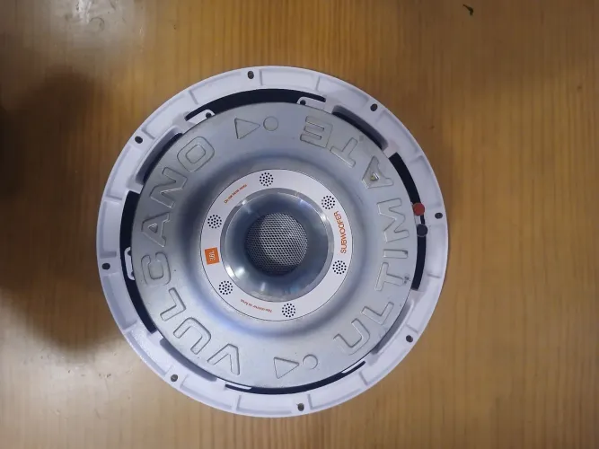 SUBWOOFER JBL VULCANO 3.8 ULTIMATE