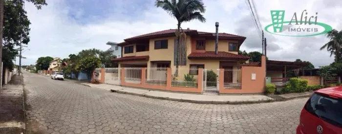 Casa com 5 dormitórios, 420 m² - venda por R$ 3.300.000,00 ou aluguel por R$ 12.000,00 - C