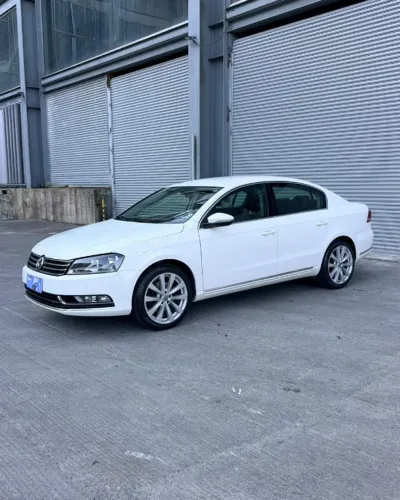Volkswagen Passat TB 2.0 Fsi/tsi 211cv Tiptronic 4P 2012
