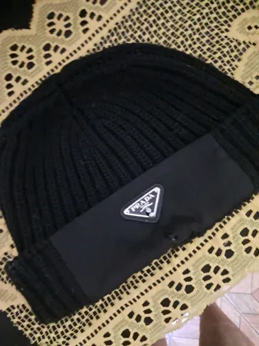 Touca prada nova original