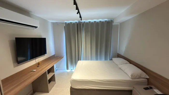 ALUGA-SE STUDIO EM PINHEIROS - PRÓXIMO AO METRÔ LINHA AMARELAALUGA-SE STUDIO EM PINHEIROS