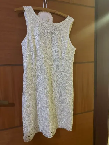 Vestido de renda