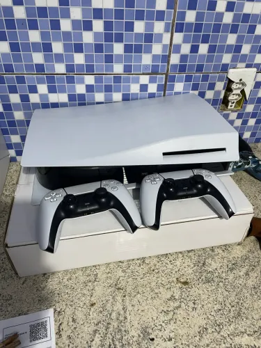 Ps5 825Gb Mídia Física 2 Controle original