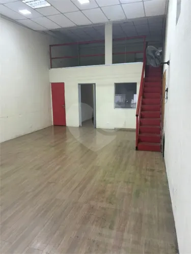 Salão Comercial para locação em Parque savoy city - SP