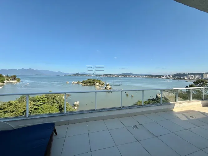 Cobertura com vista cinematográfica