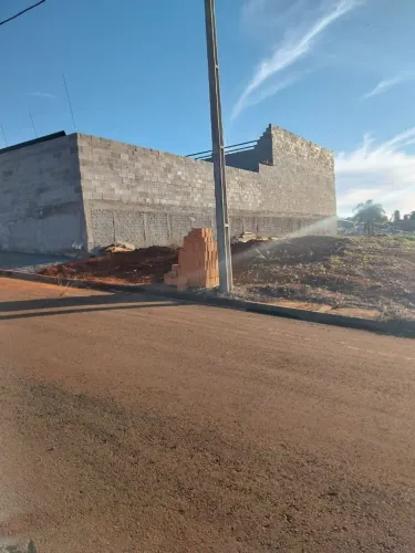 Vendo terreno quitado e escriturado