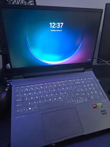 Notebook Gamer HP Victus 16 (RTX 4070, RYZEN 7 8845HS, 32GB RAM DDR5, 2TB SSD)