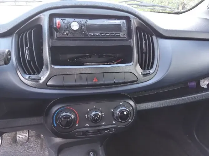 Fiat Uno Attractive 1.0 EVO Fire Flex 8V 5P 2021