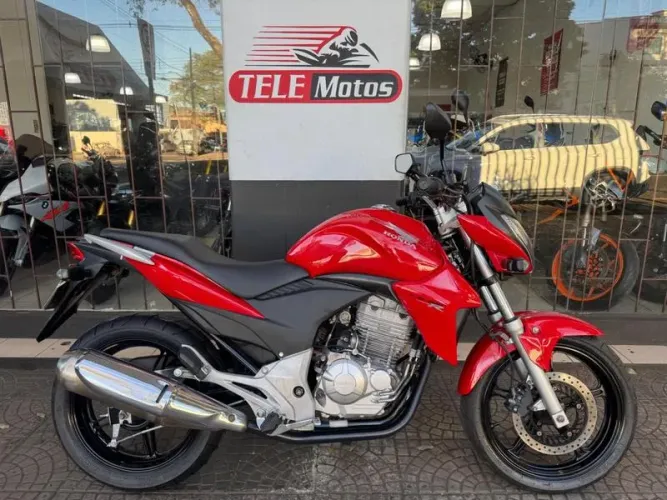 HONDA CB 300R 2010