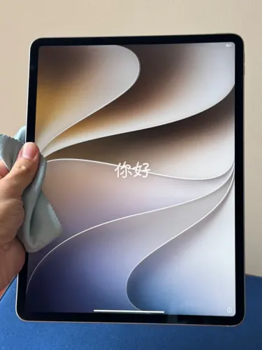 iPad Air M2 13" 6 geração - 100% de bateria