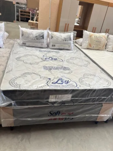 CAMA CASAL BOX MOLA ENSACADAS na Promoção 