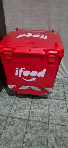 Baú 110 litros + Suporte