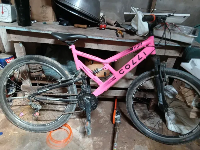 Vendo ou troco bicicleta COLLI