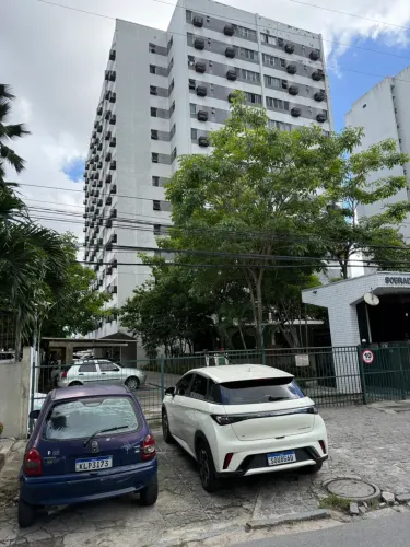 Apartamento para venda com 68 metros quadrados com 3 quartos em Torre - Recife - Pernambuc