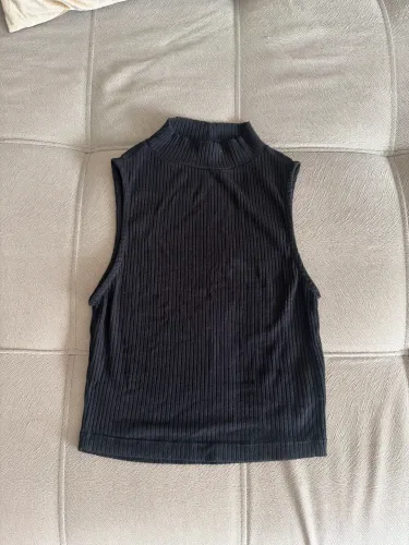 Blusa Canelada Gola Alta