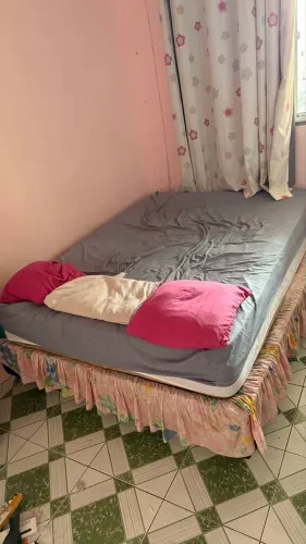 Base de cama bipartida