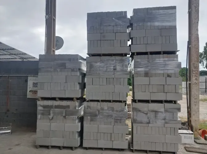 Troco Material de Construção por Caminhão
