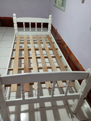 Cama de solteiro