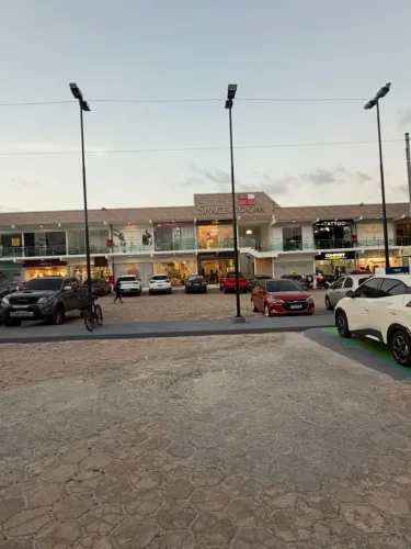 Passo Este Escritório na Avenida dos Holandeses