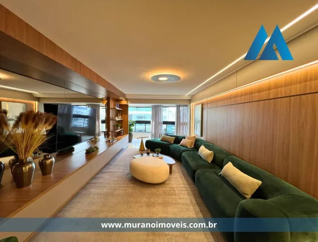 Praia da Costa  Cobertura Duplex de Luxo para Comprar em Vila Velha/ES com Piscina e Espaç