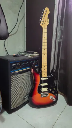 Guitarra Michael Rocker com Pedaleira
