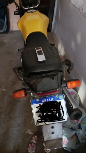 Moto fan 125 es 2010