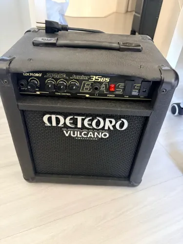 amplificador para contra-baixo Meteoro Space Junior 35BS