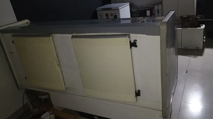 Balcão refrigerado Metalfrio