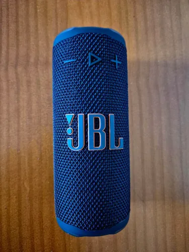 Som portátil JBL GRIP Atual com Case